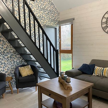 cottage chaleureux dans domaine privé Signy-le-Petit Extérieur photo
