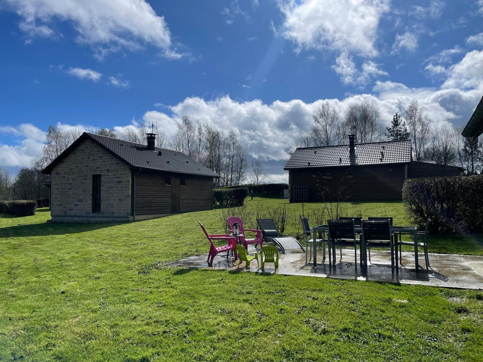 cottage chaleureux dans domaine privé Signy-le-Petit Extérieur photo
